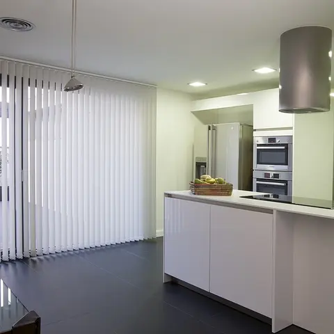 Sliding Door Vertical