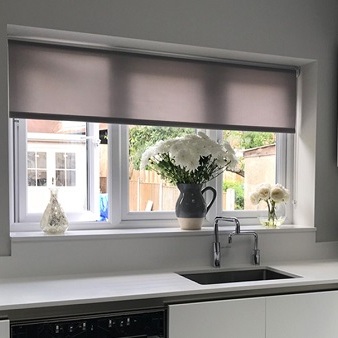 Roller-Blinds-Bury-St-Edmunds